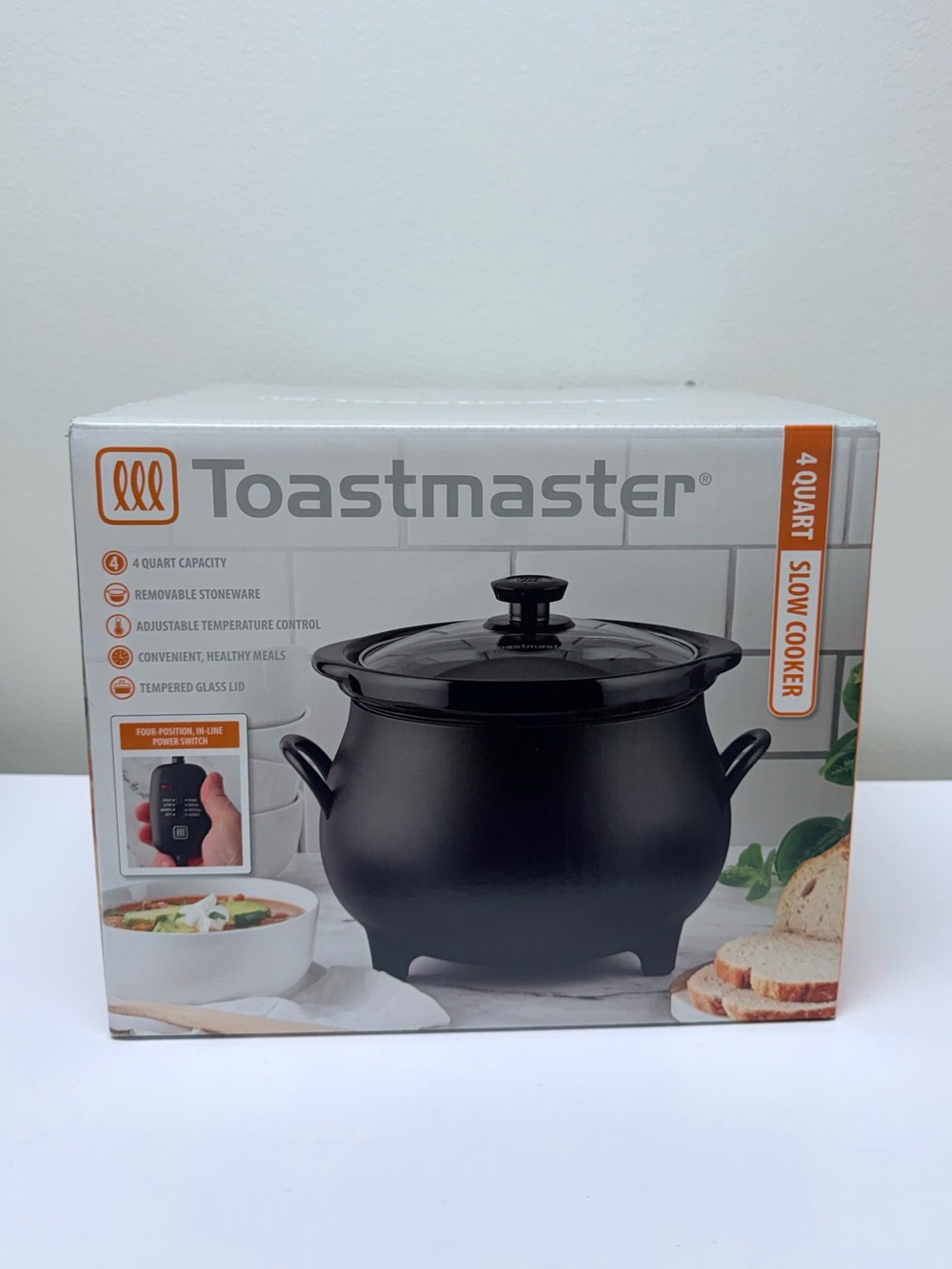 New Toastmaster Black Cauldron Slowcooker with Glass Lid